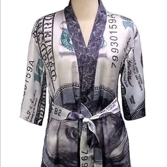 💲 One Hundred Dollar Bill 💲 SHORT ROBE 💰 - Picture 2 of 6